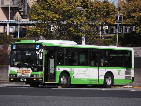 落・８４８号車　ノンステップバス　名谷駅前にて